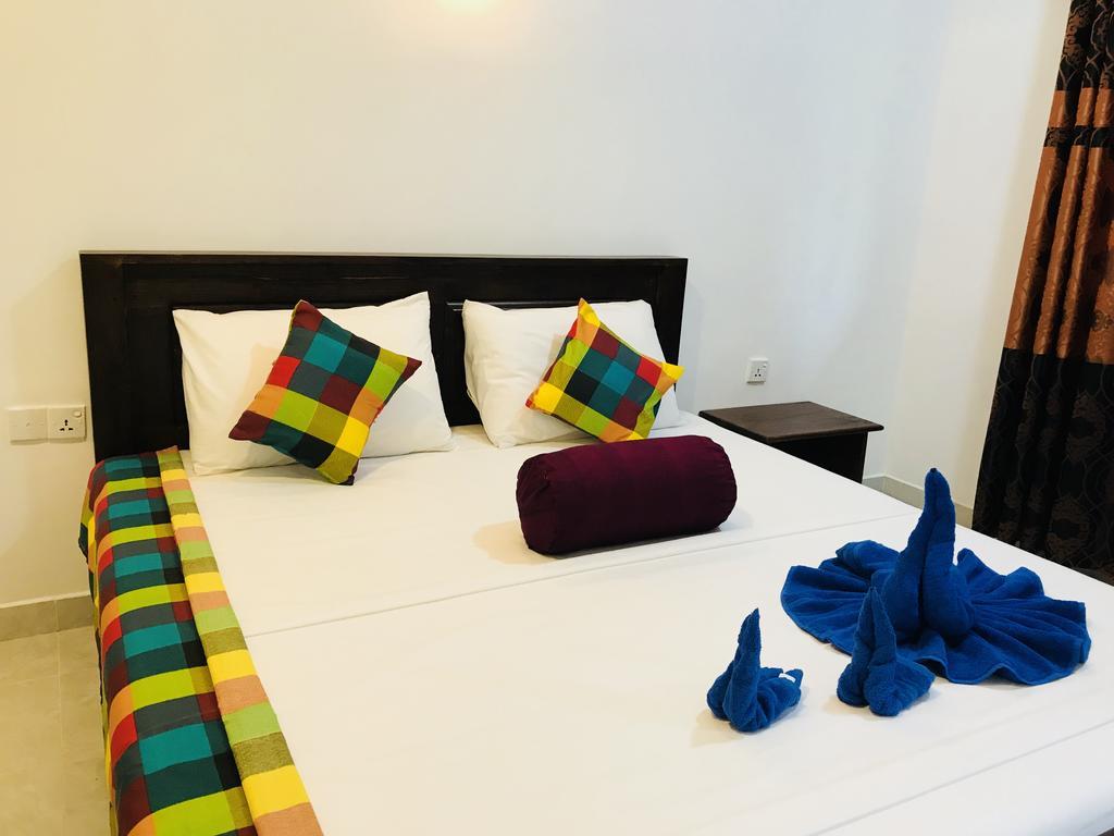Pearl House Resort Анурадхапура Екстериор снимка